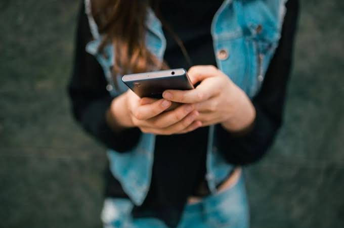 Segnalare i cattivi odori con lo smartphone: così i cittadini diventano una rete di monitoraggio